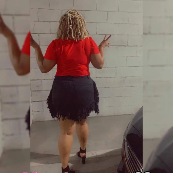 High waist fringe shorts - Picture 3 of 3